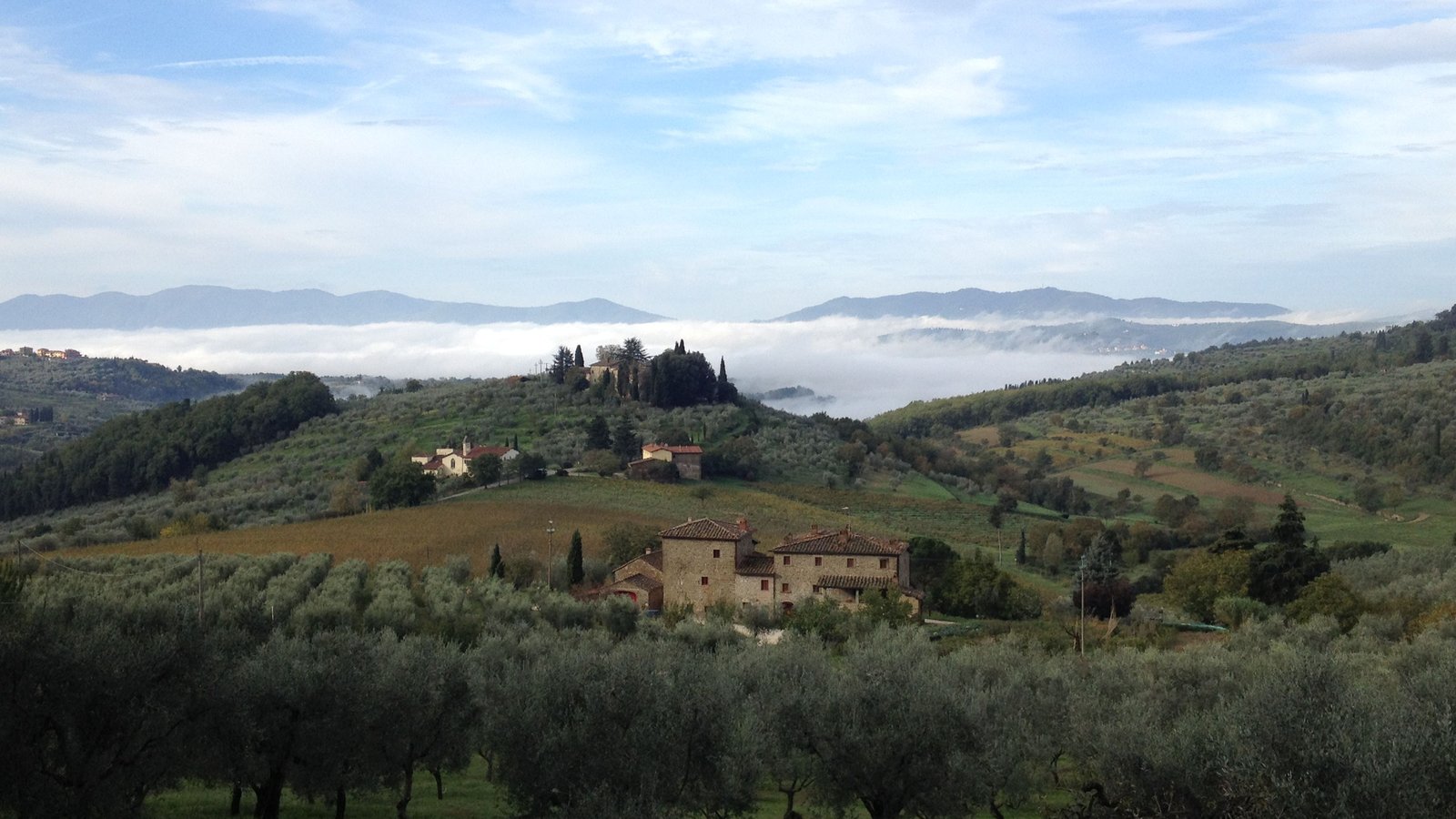 Cortona and the Etruscan tombs