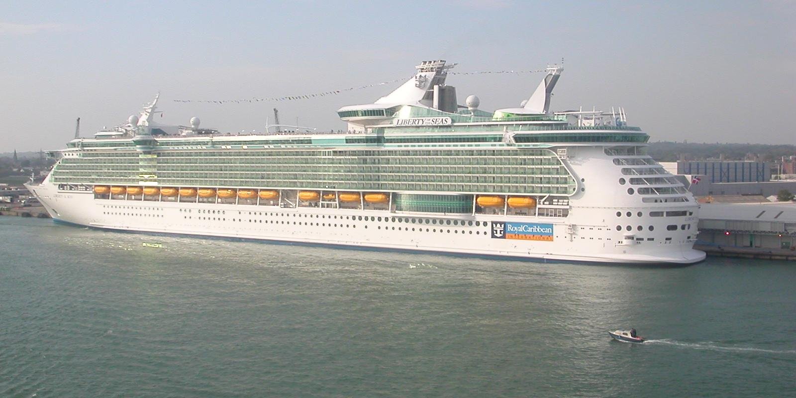 Royal Caribbean cruise ship Liberty of the Seas at sea